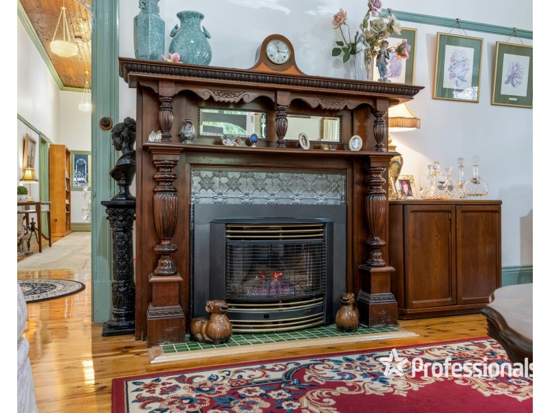 9 Gray Street, Corowa NSW 2646