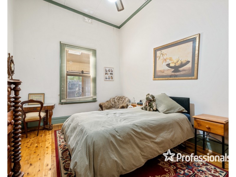 9 Gray Street, Corowa NSW 2646