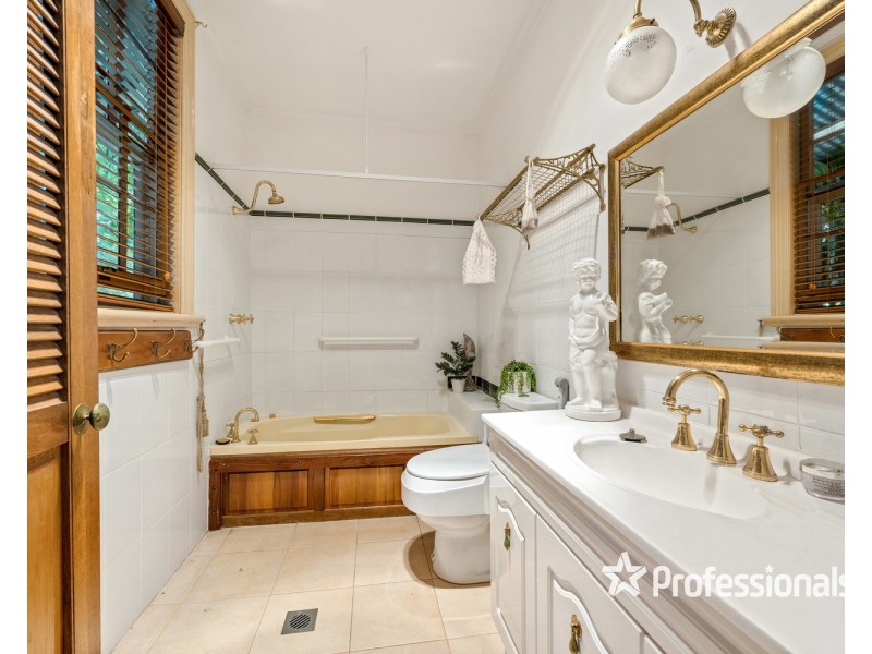 9 Gray Street, Corowa NSW 2646