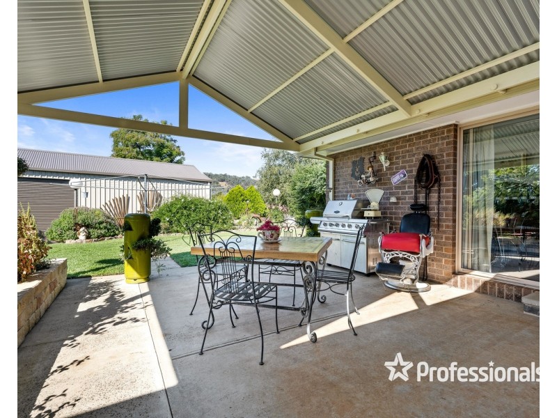34 Falcon Court, Wodonga VIC 3690