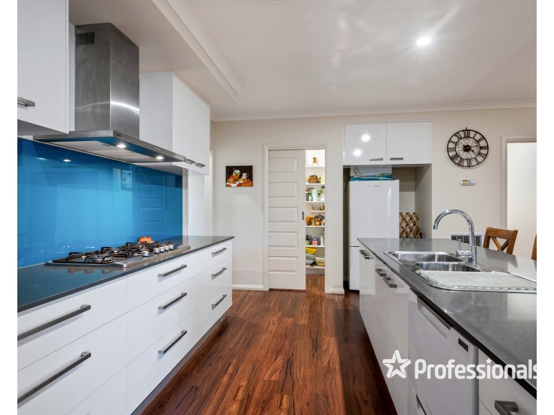 24 Bow Street, Corowa NSW 2646