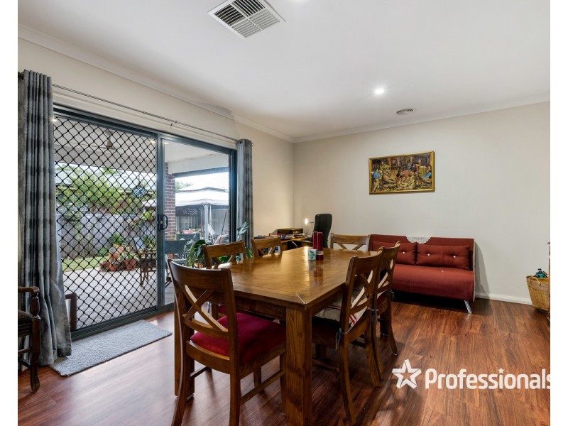 24 Bow Street, Corowa NSW 2646