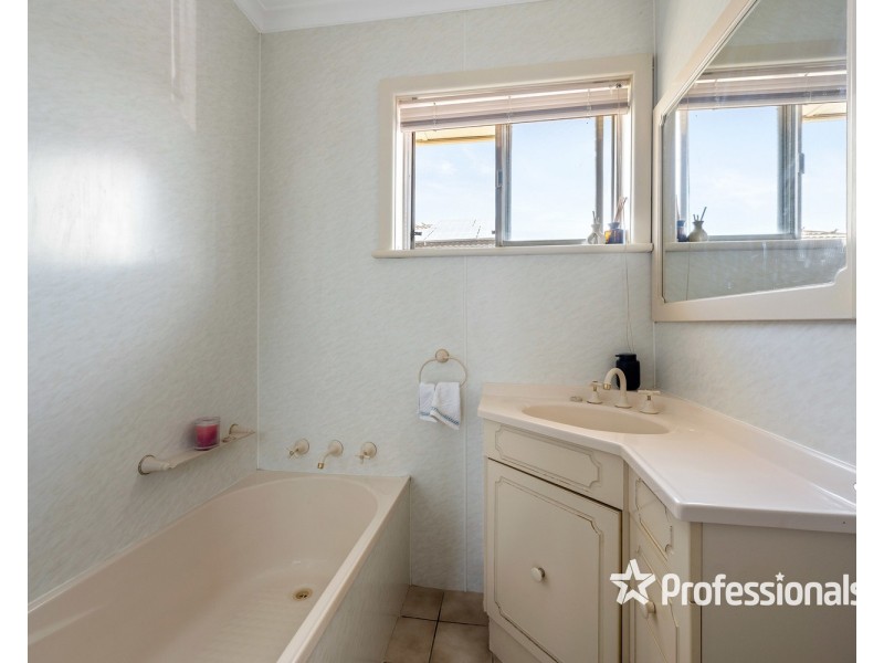 518 Marshall Street, Lavington NSW 2641