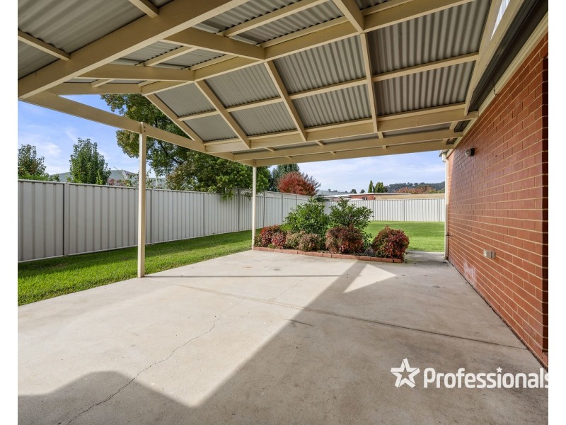 31 Willoughby Avenue, Wodonga VIC 3690