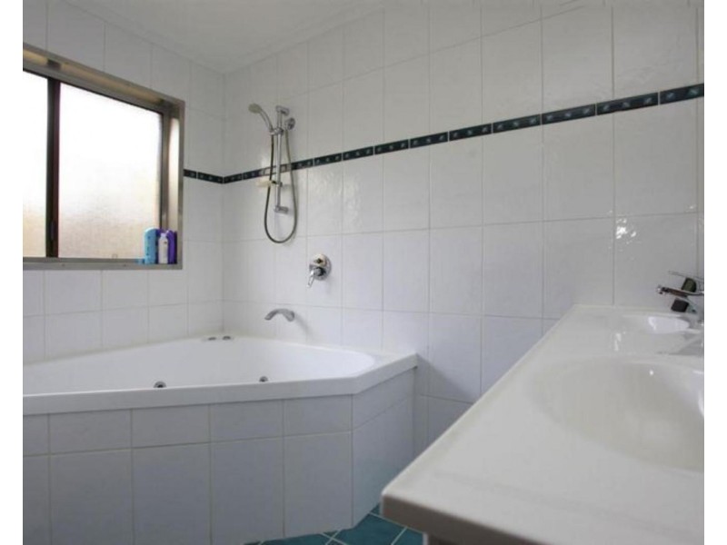 16 Chifley Street, Wodonga VIC 3690