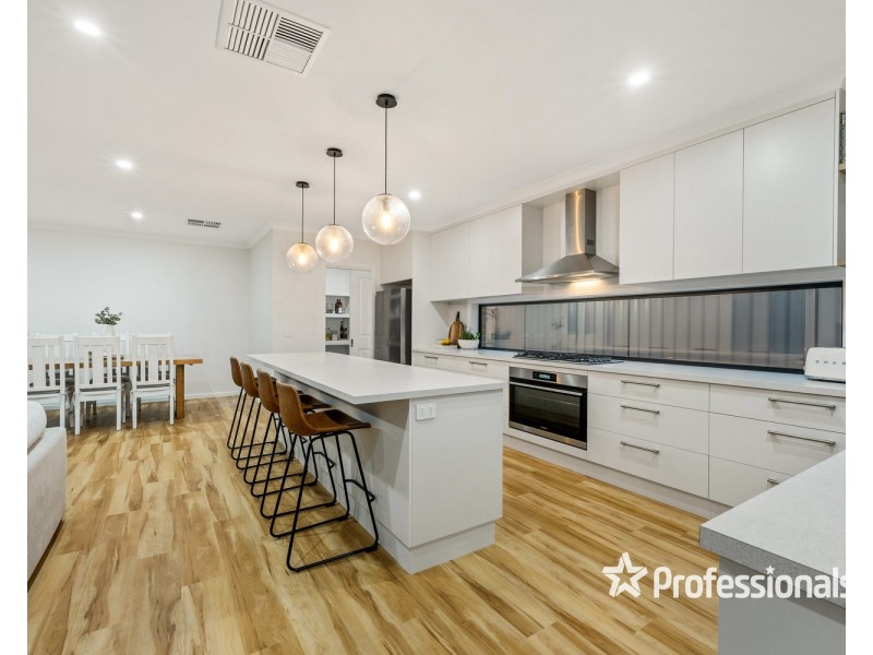 17 Lasilla Place, Baranduda VIC 3691