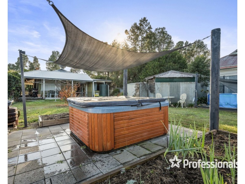77 Ellis Street, Brocklesby NSW 2642