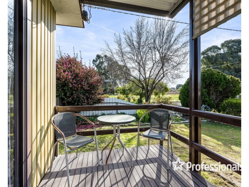 3 Peake Court, Chiltern VIC 3683