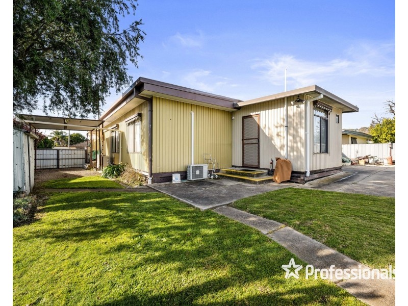 3 Peake Court, Chiltern VIC 3683
