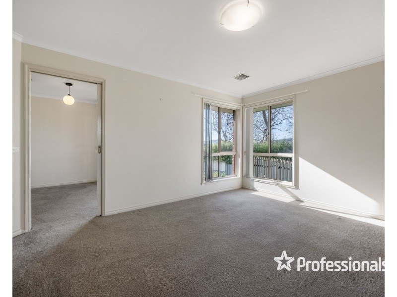 5 Berkeley Close, Wodonga VIC 3690