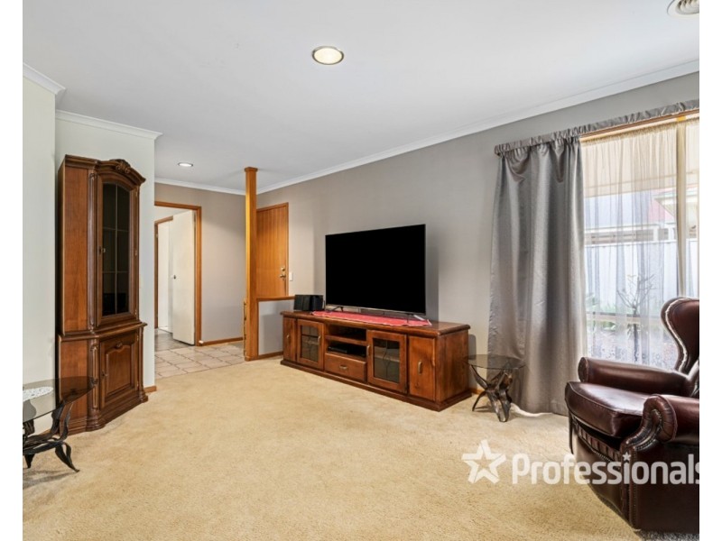 8 Elmslie Circuit, West Wodonga VIC 3690