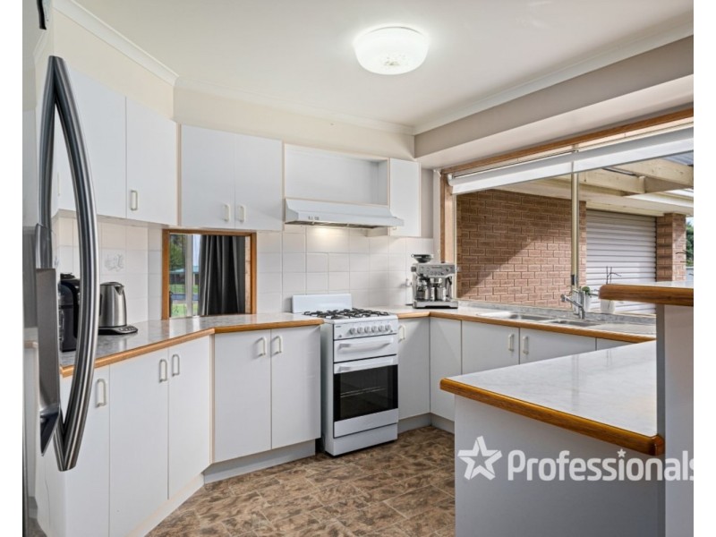 8 Elmslie Circuit, West Wodonga VIC 3690