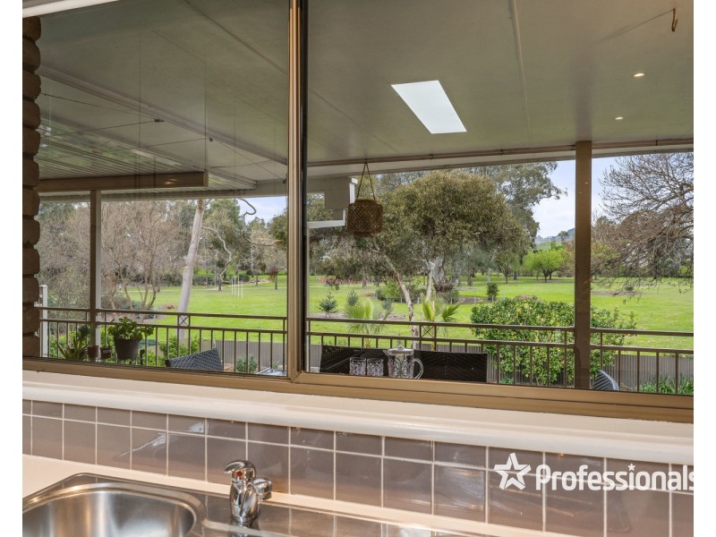 6 Parkland Drive, Wodonga VIC 3690