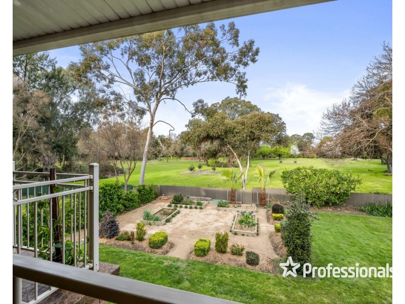 6 Parkland Drive, Wodonga VIC 3690