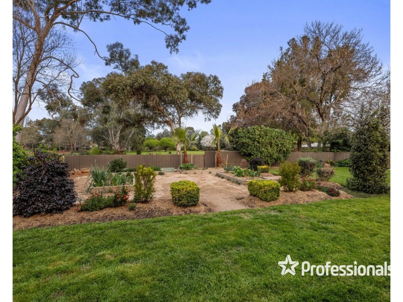 6 Parkland Drive, Wodonga VIC 3690