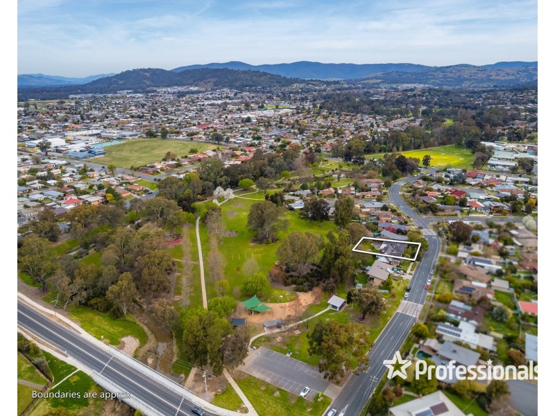 6 Parkland Drive, Wodonga VIC 3690