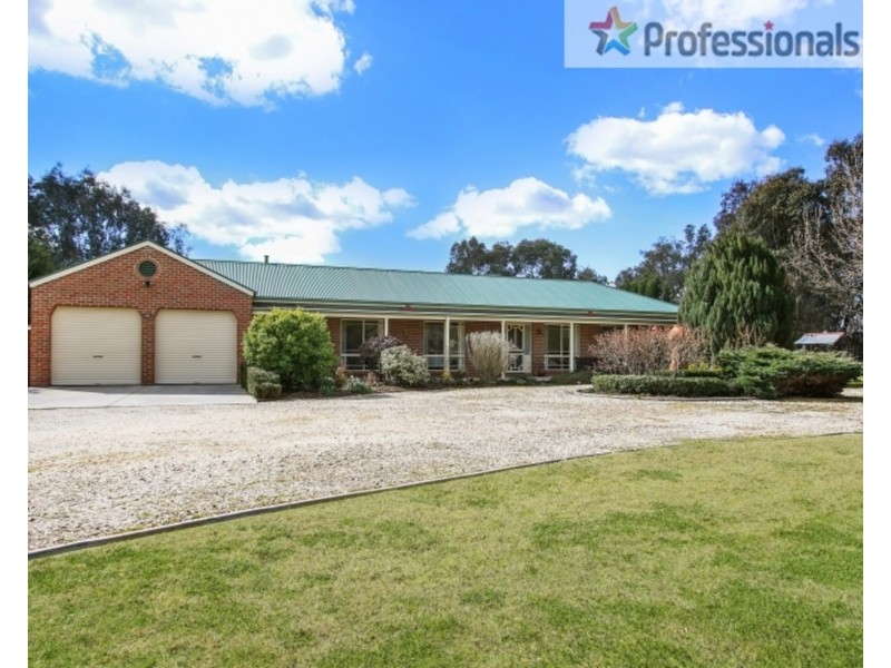 7 Hopwood Road, Thurgoona NSW 2640