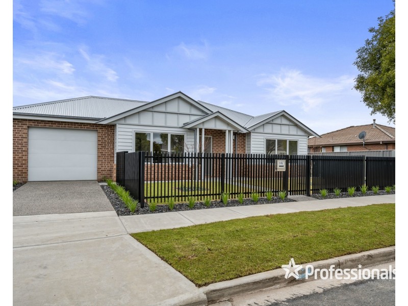 2/14 Chenery Street, Wodonga VIC 3690