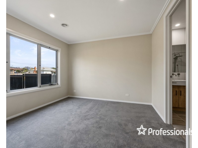 2/14 Chenery Street, Wodonga VIC 3690