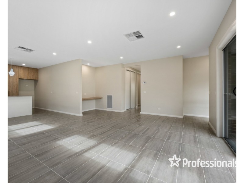 2/14 Chenery Street, Wodonga VIC 3690