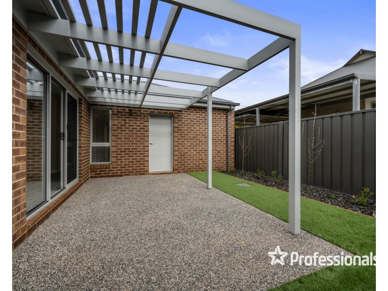 2/14 Chenery Street, Wodonga VIC 3690
