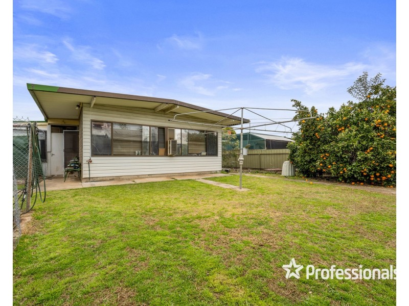 33 Edward Street, Corowa NSW 2646