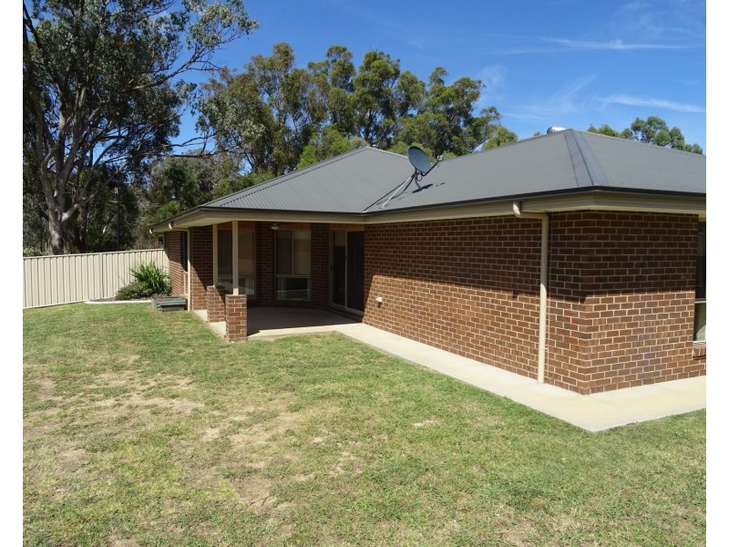 22 Wattlebird Drive, Bandiana VIC 3694