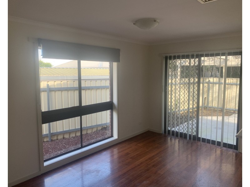 397 Elton Court, Lavington NSW 2641