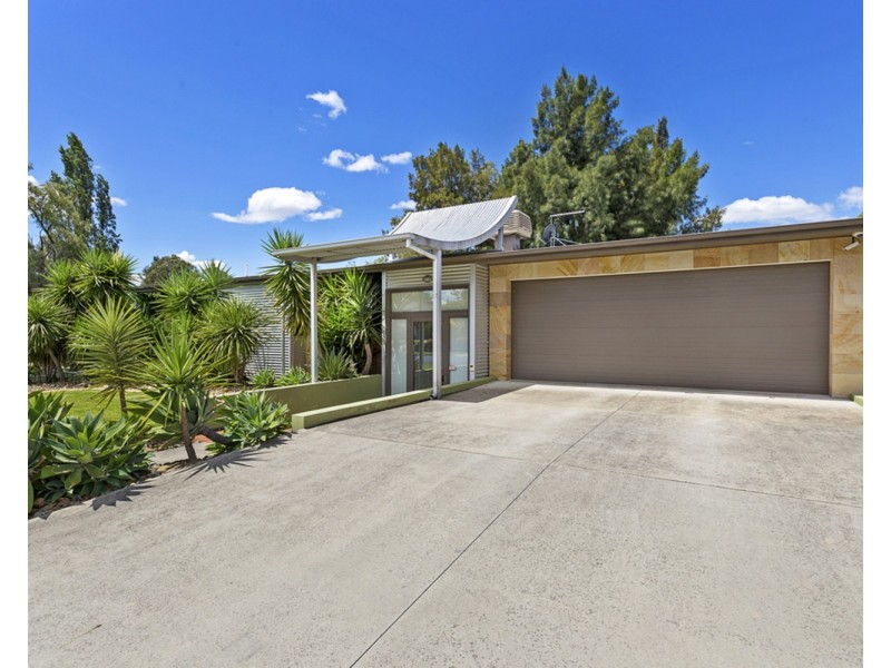 2 Parkland Drive, Wodonga VIC 3690