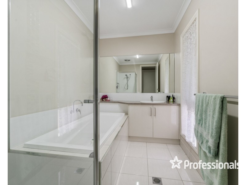 30 Ashburton Circuit, Wodonga VIC 3690