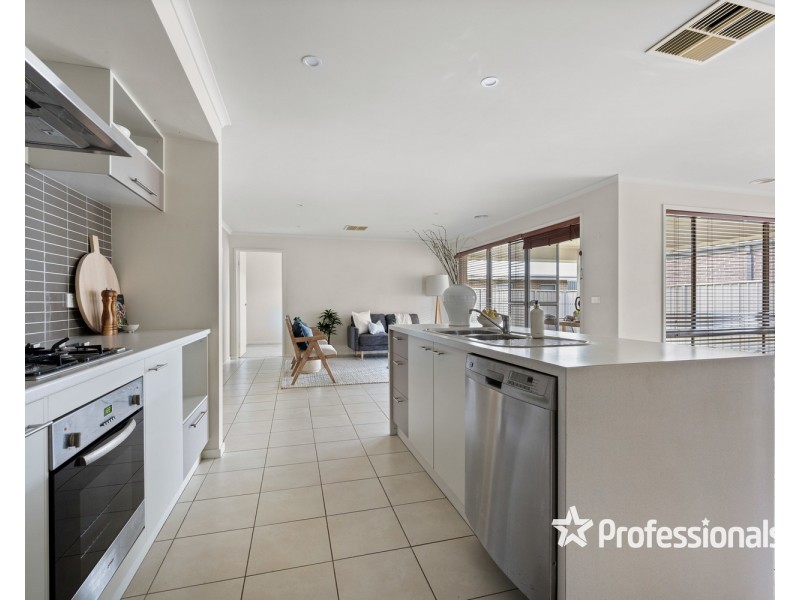 4 Grange Close, Wodonga VIC 3690