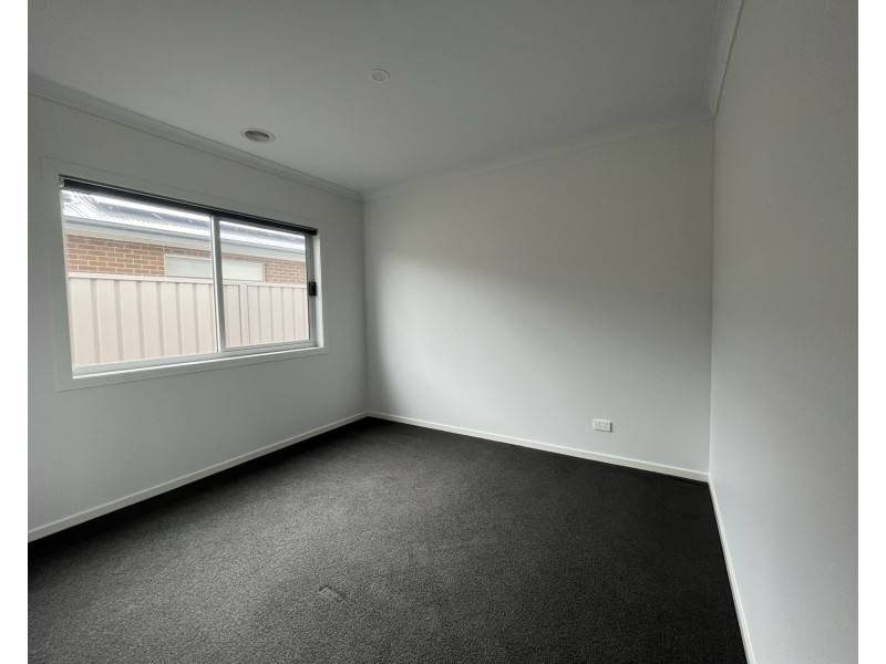 17 Beadsworth Street, Baranduda VIC 3691