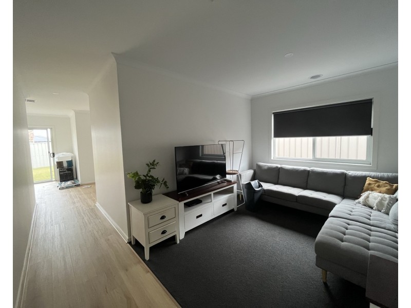 17 Beadsworth Street, Baranduda VIC 3691