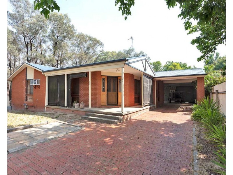 28 Yellow Gum Way, Thurgoona NSW 2640