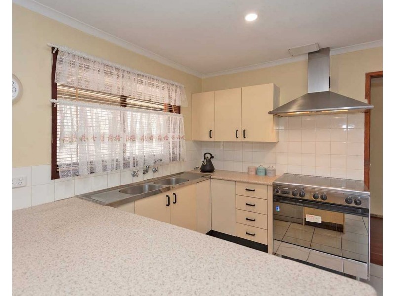 28 Yellow Gum Way, Thurgoona NSW 2640