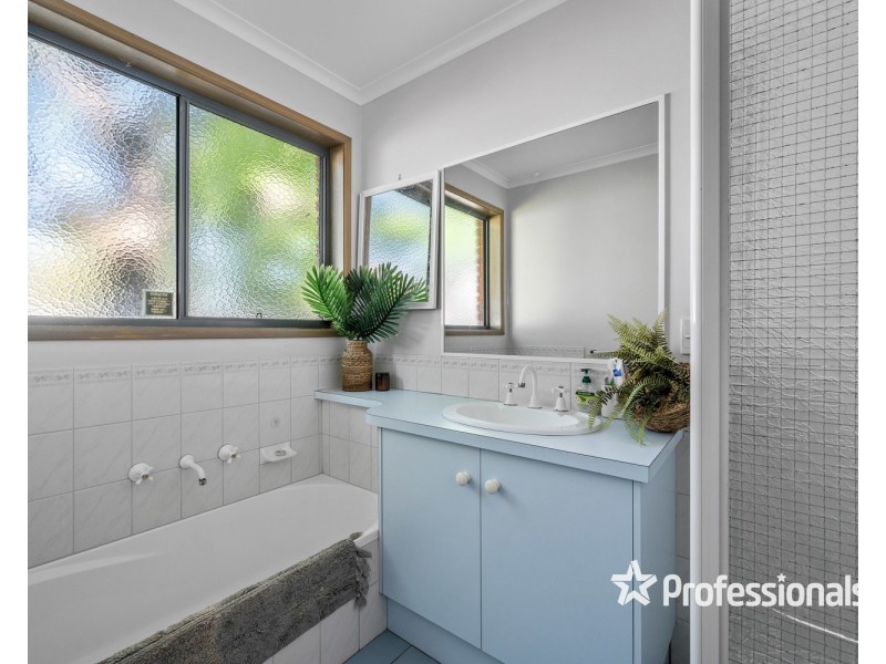 12 Coventry Court, Wodonga VIC 3690