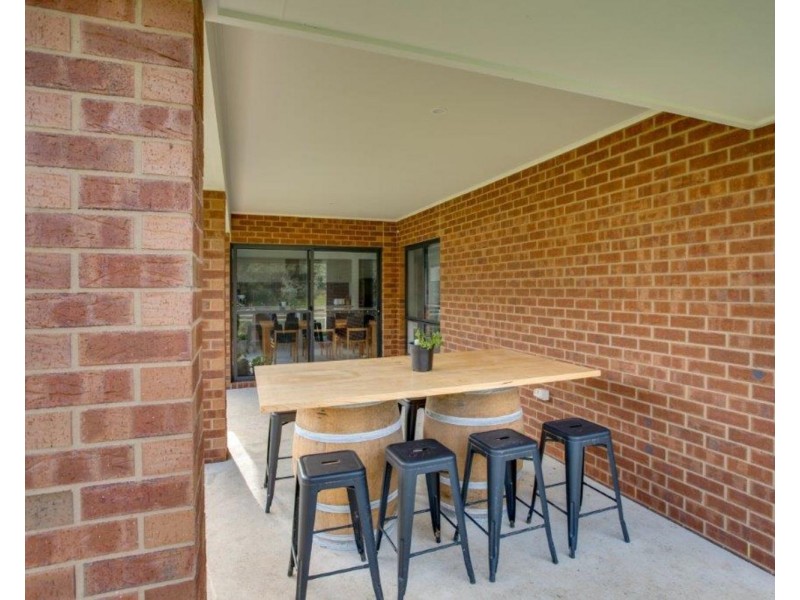 10 Balmain Place, Lavington NSW 2641