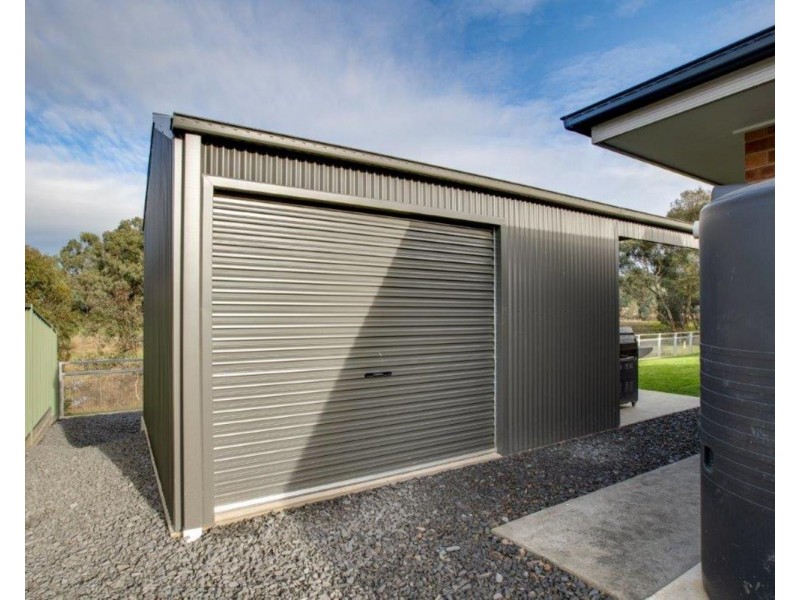 10 Balmain Place, Lavington NSW 2641