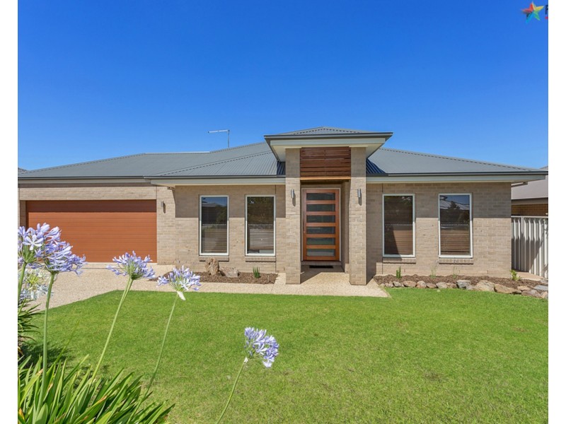 44 Bremer Avenue, Wodonga VIC 3690