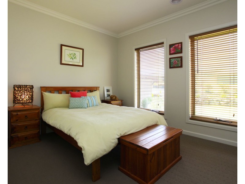 44 Bremer Avenue, Wodonga VIC 3690