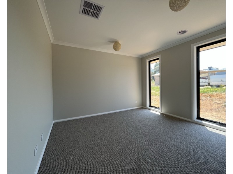 4 Cassab Court, Baranduda VIC 3691