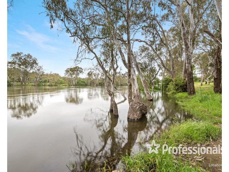 145 River Street, Corowa NSW 2646