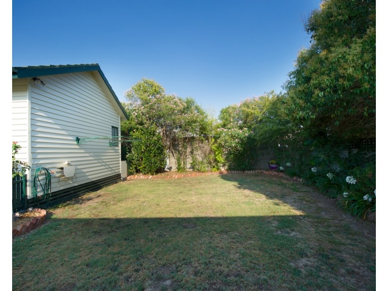 8 Pollard Street, Wodonga VIC 3690