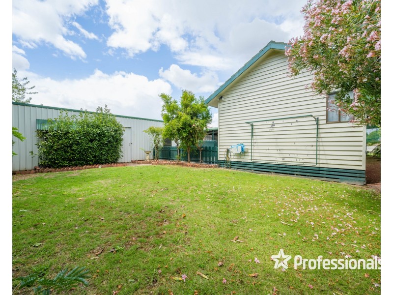 8 Pollard Street, Wodonga VIC 3690