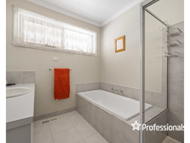 4 Prendergast Street, Wodonga VIC 3690