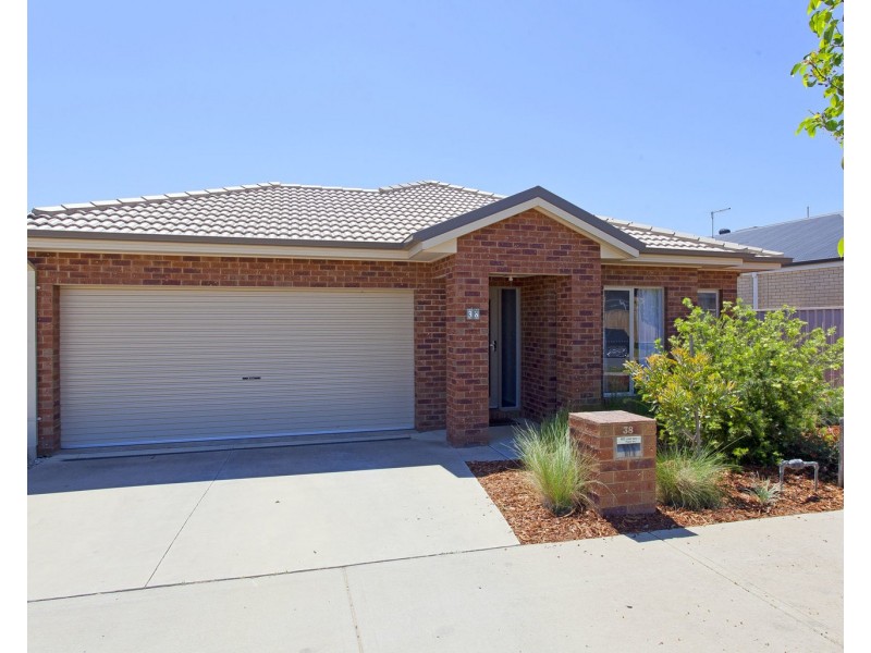38 Castleton Street, Wodonga VIC 3690