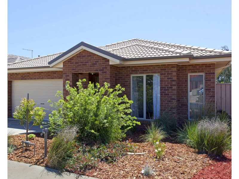 38 Castleton Street, Wodonga VIC 3690