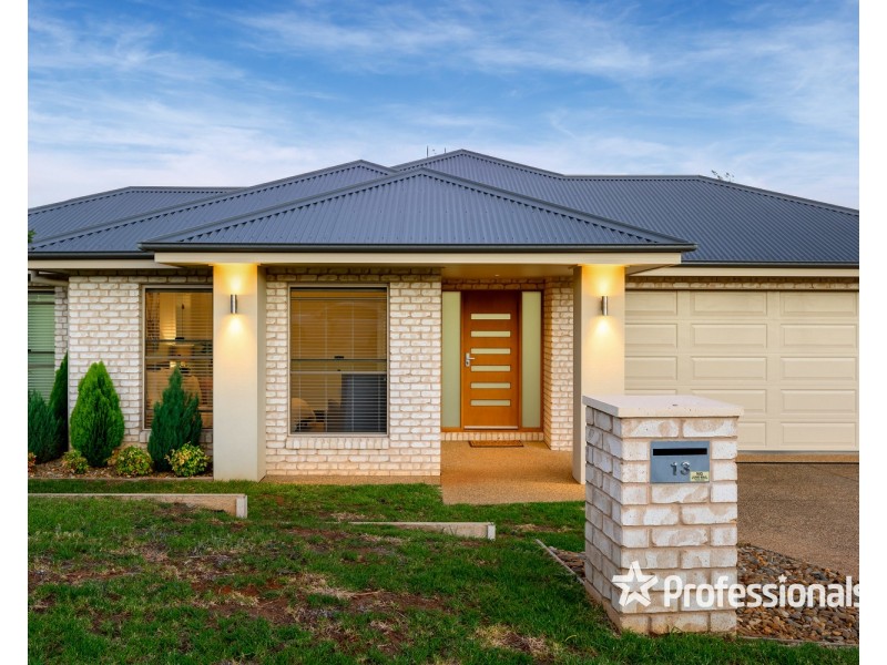 13 Hawk Place, Wodonga VIC 3690