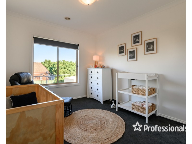 13 Hawk Place, Wodonga VIC 3690