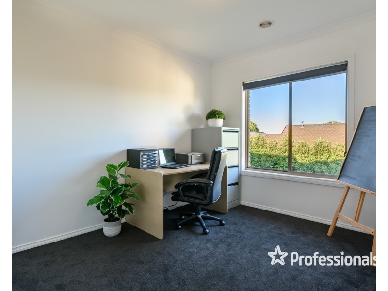 13 Hawk Place, Wodonga VIC 3690